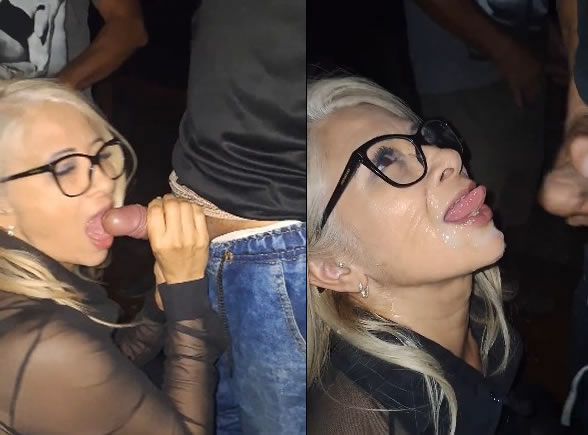 lleva a su esposa a un cine porno